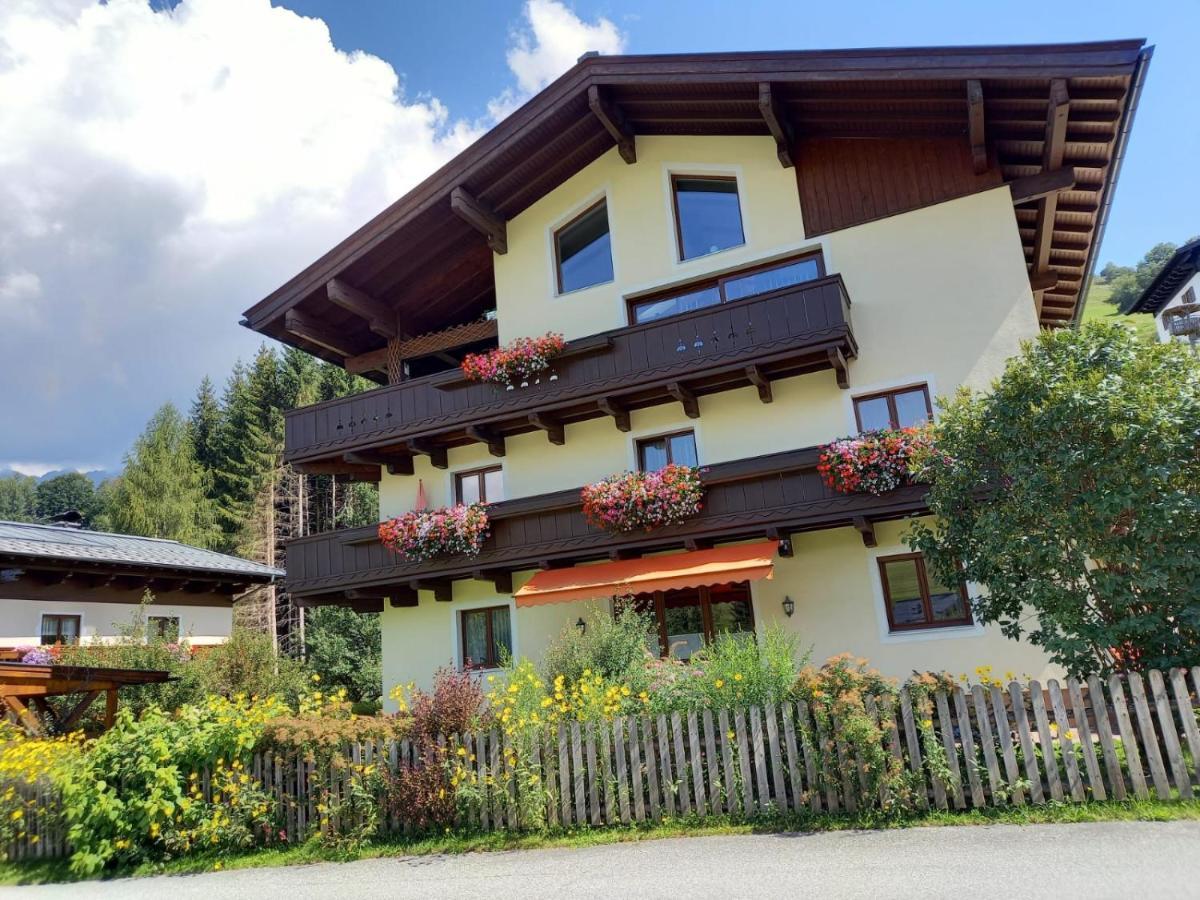 Appartements Lederer Maria Alm am Steinernen Meer Eksteriør billede